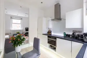 Smart London Townhouse - 米查姆