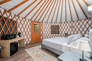 OT 3515E Texas Yurt Haus 5 Yurts