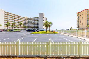 Seaside Beach & Racquet Club 5215