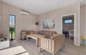 5 Bedroom Amazing Home In Haderslev
