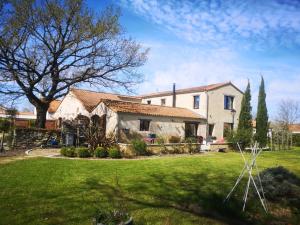 Appartements Chambre d'hotes de caractere en campagne : photos des chambres