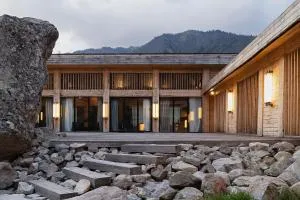 Sami Mta Chalet - Yeli