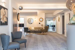 Hotels Logis Beaujoire Hotel : photos des chambres