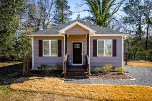 Sleeps 7 - Bull City - The Speakeasy Hideout - هيلزبره