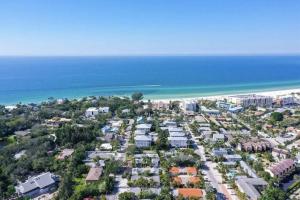 Lulus Crescent Cottage #2