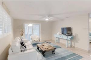 Lulus Crescent Cottage #2