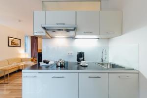 M2 Living Apartment No 1