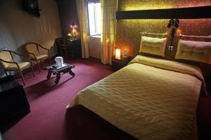 Hotels Logis Auberge Du Peras : photos des chambres