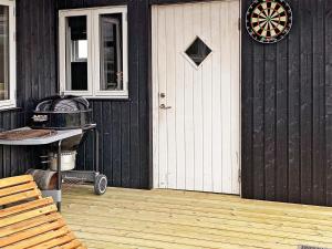 6 person holiday home in Vinderup-By Traum