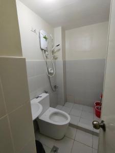 Vimelzu Mhavic Family Room