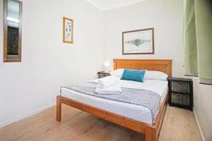 Woolshed Eco Lodge - Bundaberg