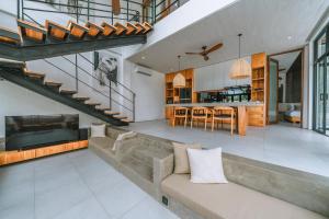 Villa Baliwood: Splendid 2BR Villa - 200m Away from the Beach