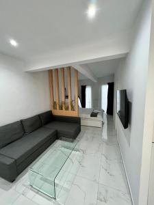 Modern 1-bedroom apartment in the city center