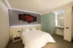 Double Room with New Year's Package room in Alcalá del Jucar Hotel Pelayo
