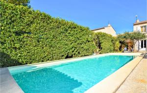 3 Bedroom Amazing Home In Sorgues