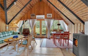 2 Bedroom Beautiful Home In Nørre Nebel