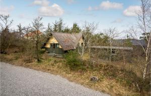 2 Bedroom Beautiful Home In Nørre Nebel