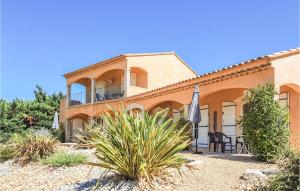 Maisons de vacances Awesome Home In Sablet With Outdoor Swimming Pool, Wifi And Private Swimming Pool : photos des chambres