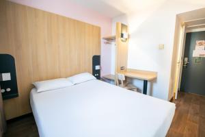 Hotels B&B HOTEL Bordeaux Merignac Aeroport : photos des chambres