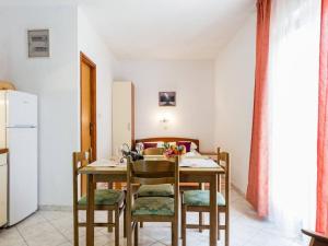 Apartments Villa Pelegrin
