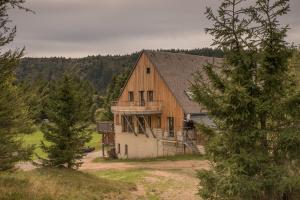 Appartements Terre de Sapins : Appartement avec Douche