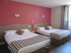 Hotels Logis Hotel Andreinia & Cabanes : photos des chambres