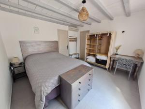 Appartements appart cosy avec son exterieur chaleureux,piscine et parking prive : photos des chambres