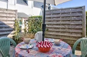 Maison pour 2 à 100 m de la plage de la Joie - 3hvězdičkové hotely ve městě Penmarch