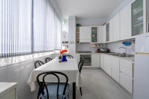 GuestHost - Grazia Attic Apartment with terrace