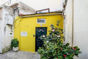 Tiny little home in the city centre