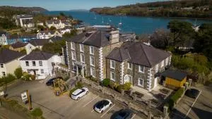 Victoria Hotel by Chef & Brewer Collection - Menai Bridge