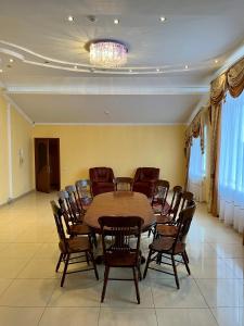 Готель МАГНАТ