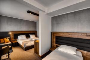 Superior Triple Room room in Hotel Aristos