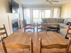 Beach Club Villa 29 - Oceanfront Walkout! End Unit!
