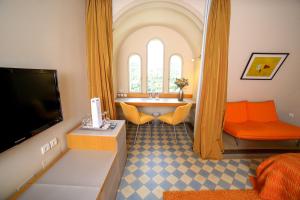 B&B / Chambres d'hotes B&B Chateau Valmy - Les Collectionneurs : photos des chambres