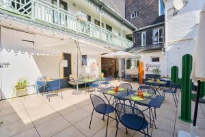 Hotels The Originals Boutique, Hotel La Colonne de Bronze, Saint-Valery-sur-Somme : photos des chambres