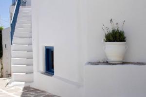 Traditional Arch House Paros
