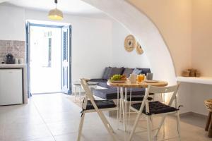 Traditional Arch House Paros
