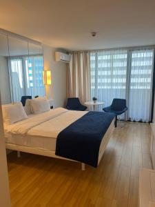 Sunny Resort Orbi City