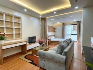 NINE HOUSING 92 Dao Tan