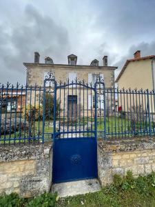 Maisons de vacances Maison Aunac : photos des chambres