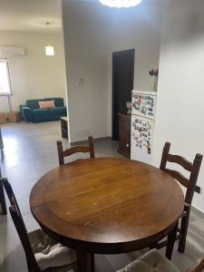 Etna sotto il ciliegio