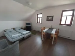 Pivní lednice - Kobylice