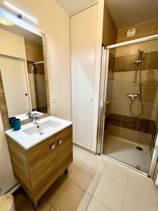 Appartements T4 avec grande terrasse et parking prive : photos des chambres