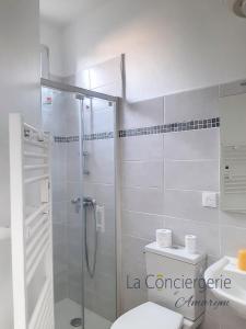 AS 33 - La Petite sirène dOnival