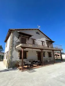 Casa Rural El Pinaron - Navaluenga