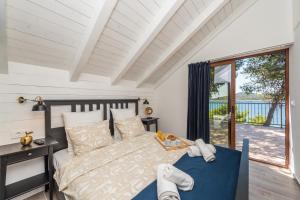 Little Sea House