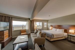 The Juniper Hotel & Bistro