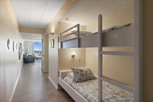 Pelican Beach 1908 by Pelican Beach Management