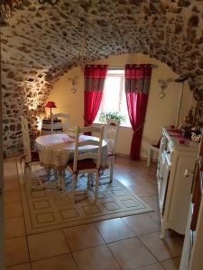 B&B / Chambres d'hotes Le clos fleuri : photos des chambres